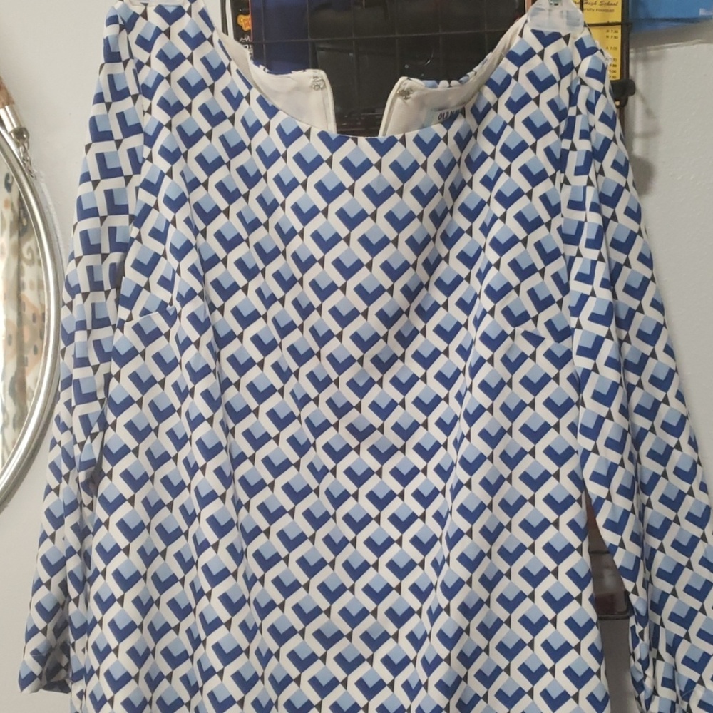 Old Navy dress - Picture 2 of 4